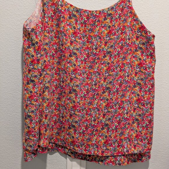 Zac & Rachel Sleeveless Tiered Top - Medium - Picture 5 of 6